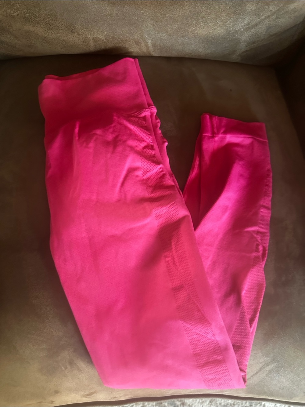 High-Rise Hot Pink Leggings - Women